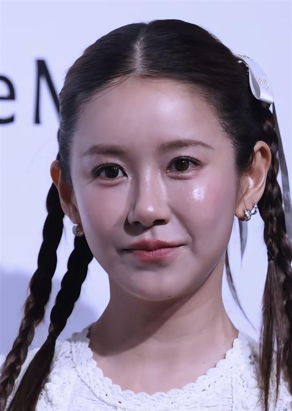  百倍社交压力：揭秘明星红毯造型如何从“好评”跌至“差评” 娱乐新闻