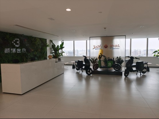  租赁电动车超速隐患曝光；上海多家门店紧急下架，监管部门连夜行动。 新闻 租赁电动车超速隐患曝光；上海多家门店紧急下架，监管部门连夜行动。 新闻