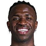  皇马青训新星闪耀欧冠舞台；18岁226天，皮塔奇刷新最年轻纪录。 体育新闻