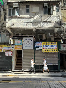  商业用房购房门槛优化释放市场活力；记者走访多家银行观察执行动态；综合评估机制保障金融稳健运行。 房产家居