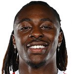  阿森纳中场埃泽遭遇小腿伤势；预计将缺阵一段时间。 体育新闻 阿森纳中场埃泽遭遇小腿伤势；预计将缺阵一段时间。 体育新闻