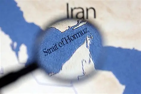  国际能源通道迎来新信号；科技巨头核能AI合作加速；机场出行面临现实考验。 IT技术