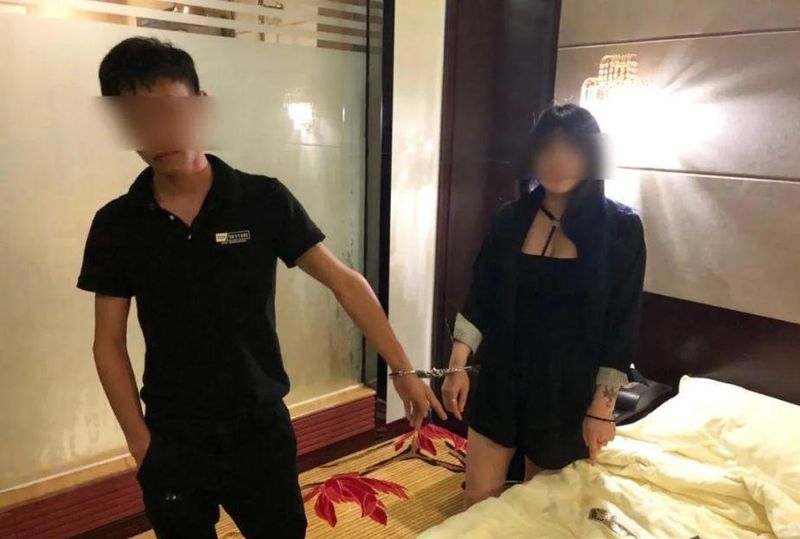  心底的荒芜与失控：为何生活总是在深夜悄然崩塌？ 情感心理