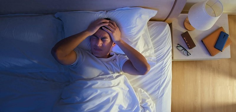  心底的荒芜与失控：为何生活总是在深夜悄然崩塌？ 情感心理