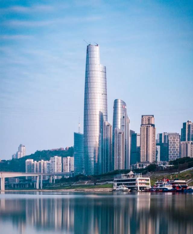  风帆欲起却遇寒冬：万科巨亏背后的摩天大楼迷局 新闻 风帆欲起却遇寒冬：万科巨亏背后的摩天大楼迷局 新闻