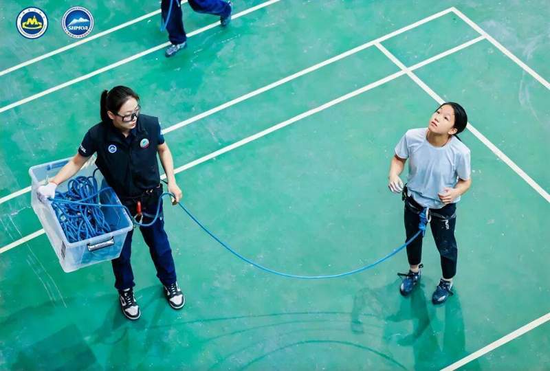  那个11岁女孩的手指，让我重新理解了什么是真正的热爱 情感心理