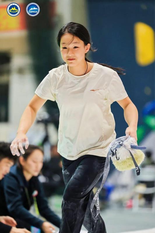  那个11岁女孩的手指，让我重新理解了什么是真正的热爱 情感心理