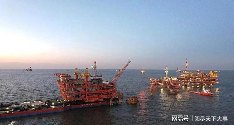  从“贫油国”到炼油王者：一张图看懂中国石油七十五年逆袭密码 新闻 从“贫油国”到炼油王者：一张图看懂中国石油七十五年逆袭密码 新闻