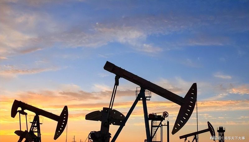  从“贫油国”到炼油王者：一张图看懂中国石油七十五年逆袭密码 新闻 从“贫油国”到炼油王者：一张图看懂中国石油七十五年逆袭密码 新闻