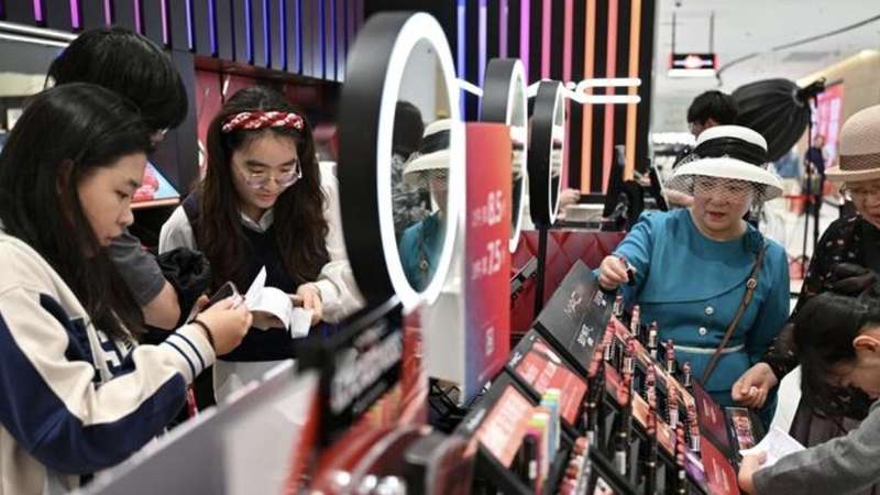  从体育赛事到超级接口：武汉马拉松“樱花+汉马”双IP商业价值深度拆解 体育新闻