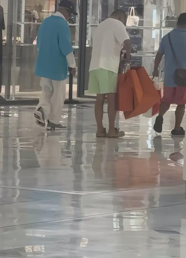  68岁赵本山的战略撤退：一位喜剧大师的财富管理方法论 娱乐新闻