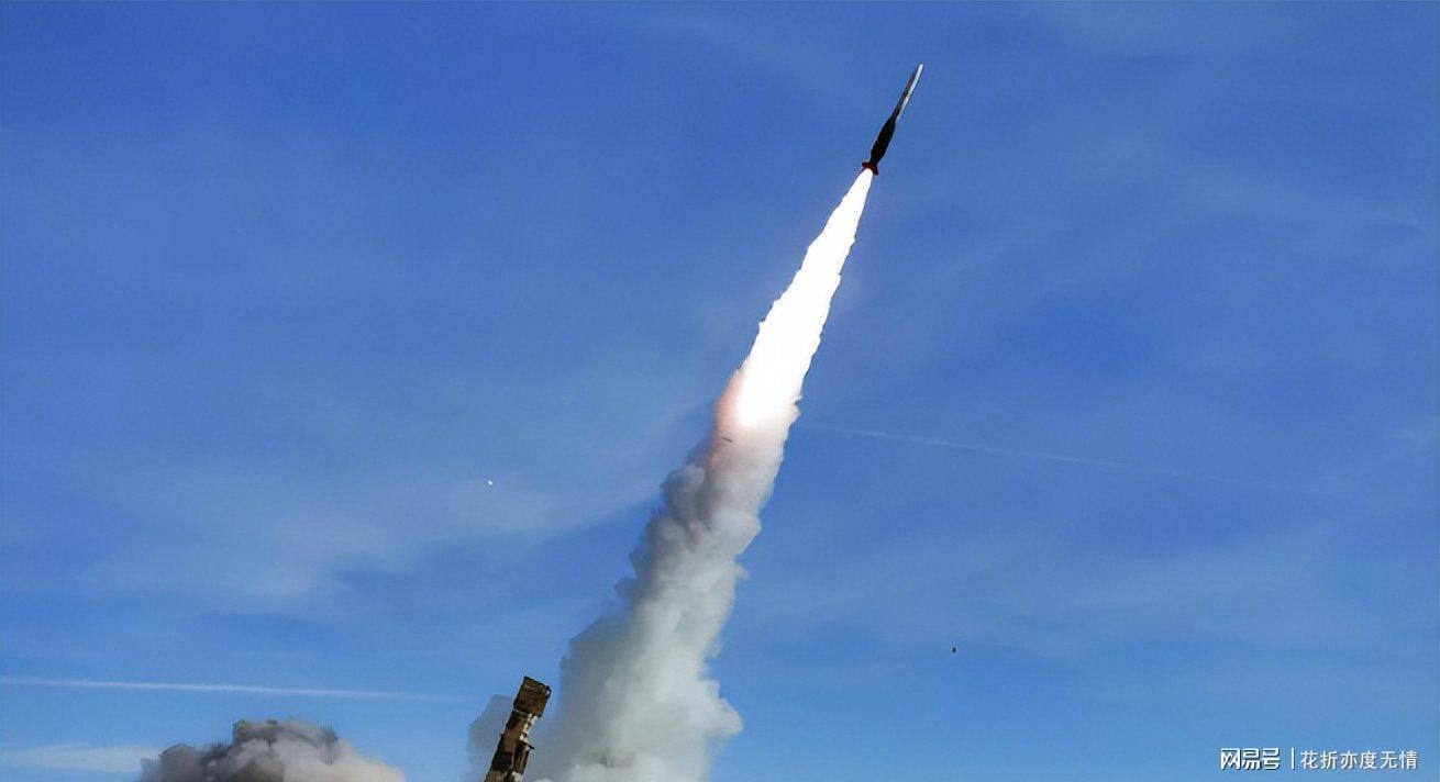  霍尔木兹困局：波斯湾地缘优势的底层逻辑与封锁悖论 新闻