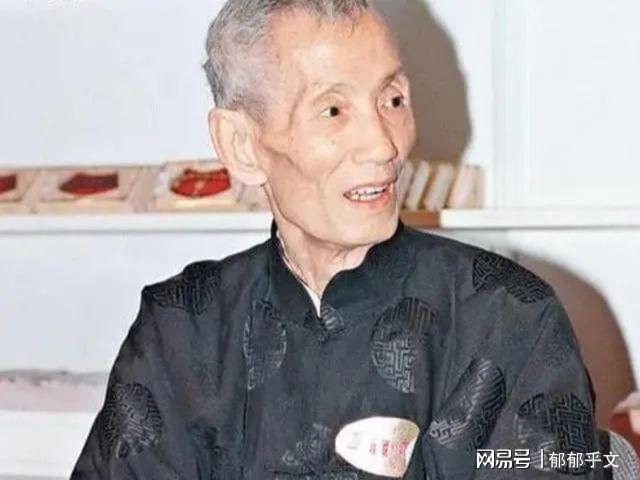  那个在酒会角落发现李嘉诚的人，改变了香港首富的命运 文化旅游