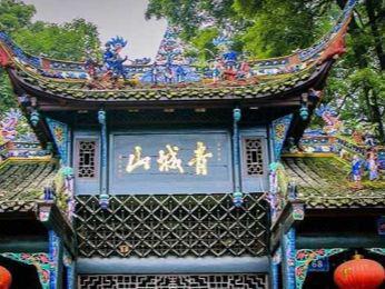  那个在酒会角落发现李嘉诚的人，改变了香港首富的命运 文化旅游